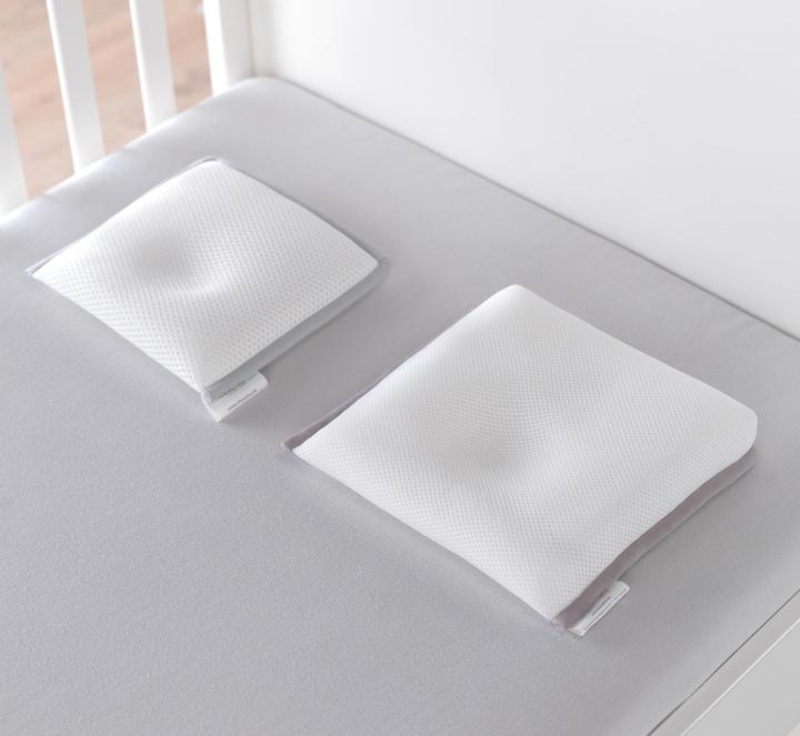 Actual product image Theraline Baby pillow size 2 (24.5 x 23)