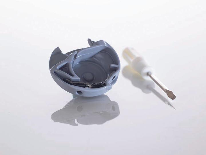 Image du produit Pfaff creative™ Boîte à canette spéciale groupe J