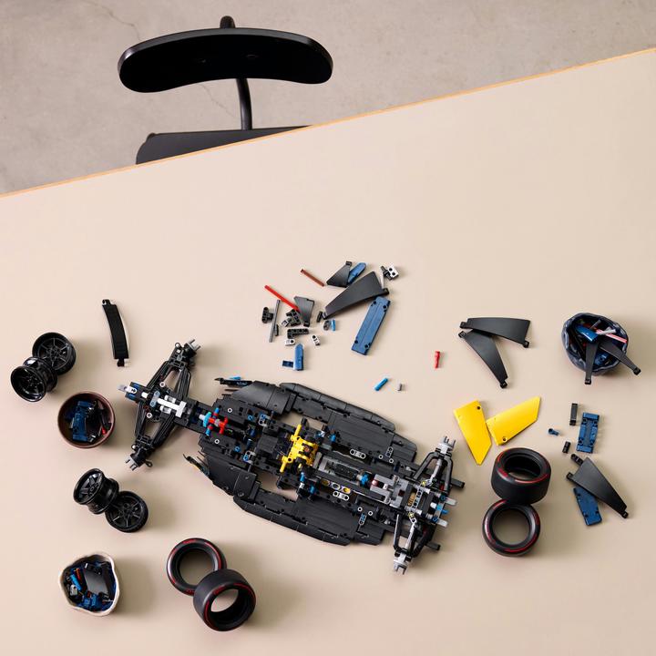 Actual product image LEGO Oracle Red Bull Racing RB20 F1 Rennauto (42206, LEGO Technic)