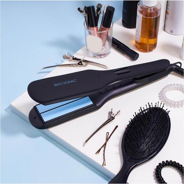 Actual product image Bio Ionic iTools - Onepass Styling Iron 3.8cm (Straightening iron)