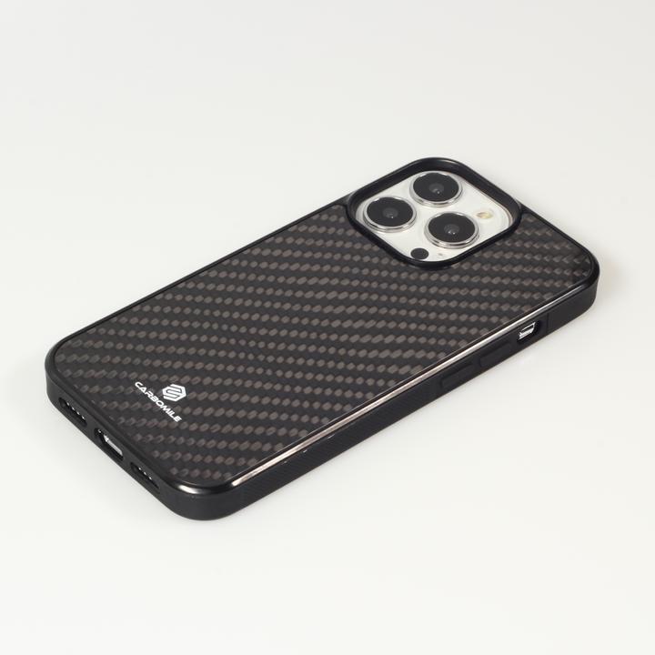 Actual product image Carbomile Hülle Carbon Fiber (Kompatibel mit MagSafe) (Apple iPhone 16 Pro Max)