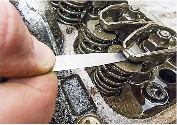 Actual product image Vigor Feeler gauges set (0.10 cm)