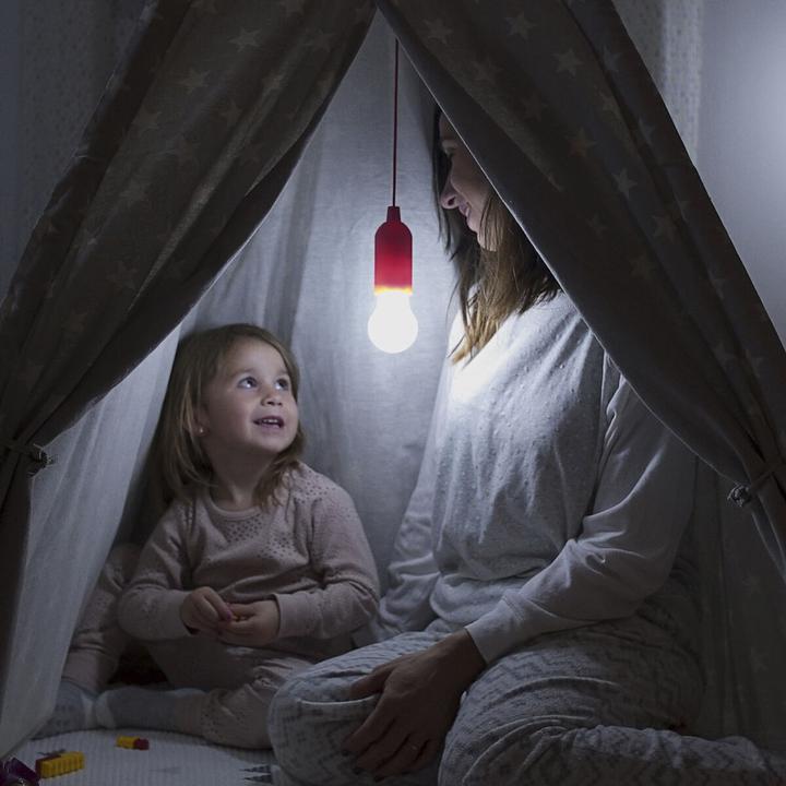 Actual product image InnovaGoods Portable LED light bulb with cord Bulby