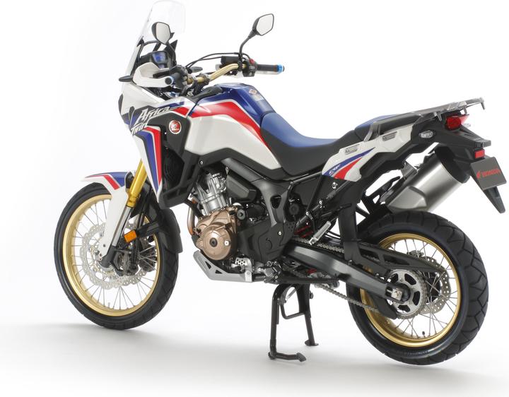 Actual product image Tamiya 1/6 Honda CRF 1000L Africa Twin