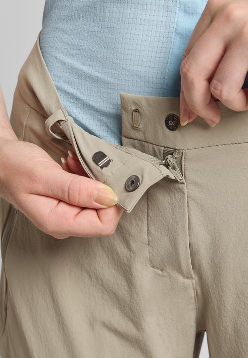 Actual product image Jack Wolfskin Hikeout Pants W (34)