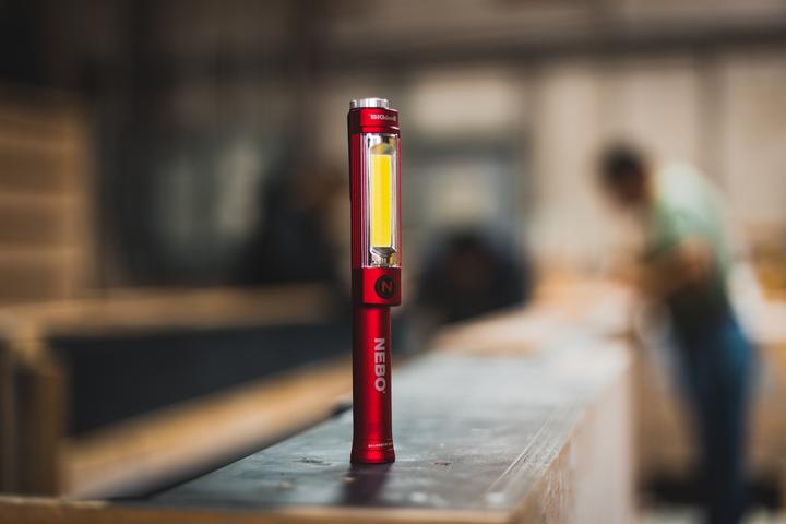Image du produit Nebo Big Larry 2 Présentoir de comptoir (20 cm, 500 lm)