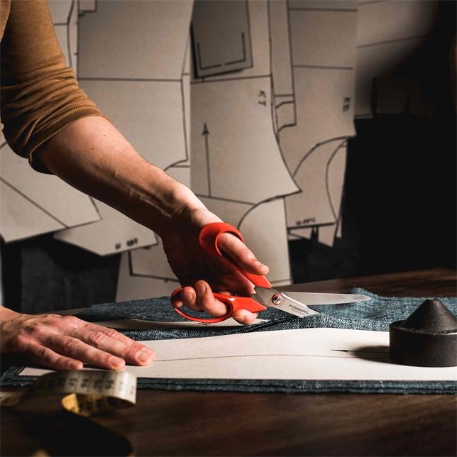 Immagine prodotto Fiskars Classico (21 cm)