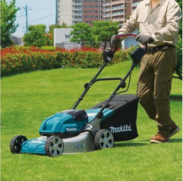 Immagine prodotto Makita DLM460Z (Batteria ricaricabile)