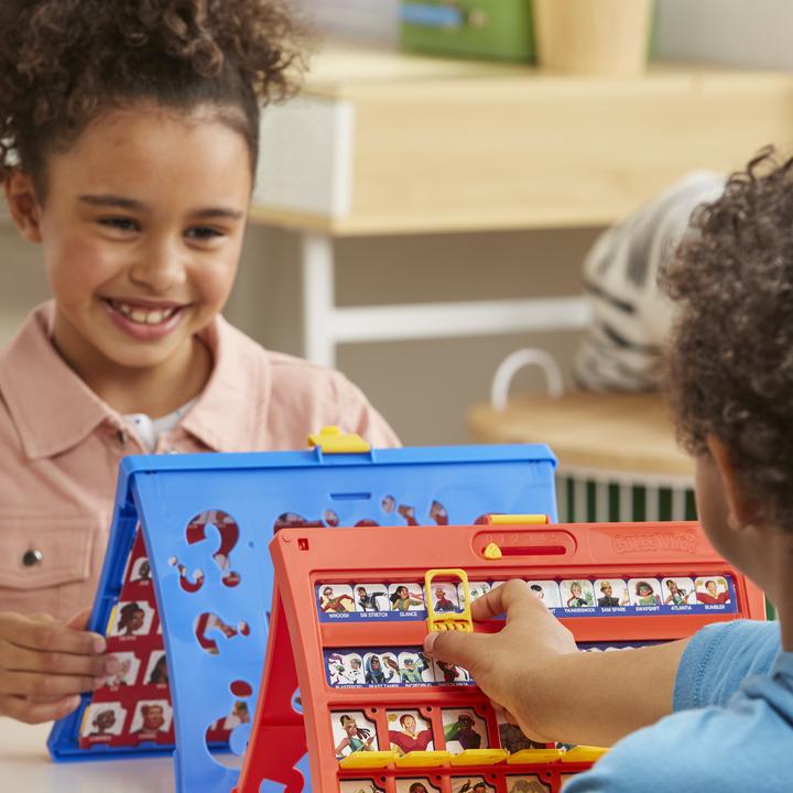 Produktbild Hasbro Wie is het? (Italienisch)